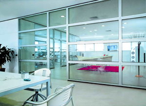 深圳辦公家具采購指南 如何挑選優(yōu)質(zhì)的實木、板式、屏風(fēng)辦公桌及儀器儀表公司